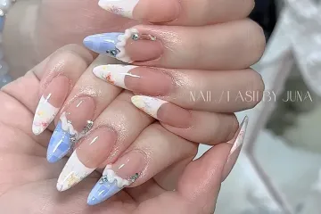 Top Nail and Eyelash Salon in Singapore